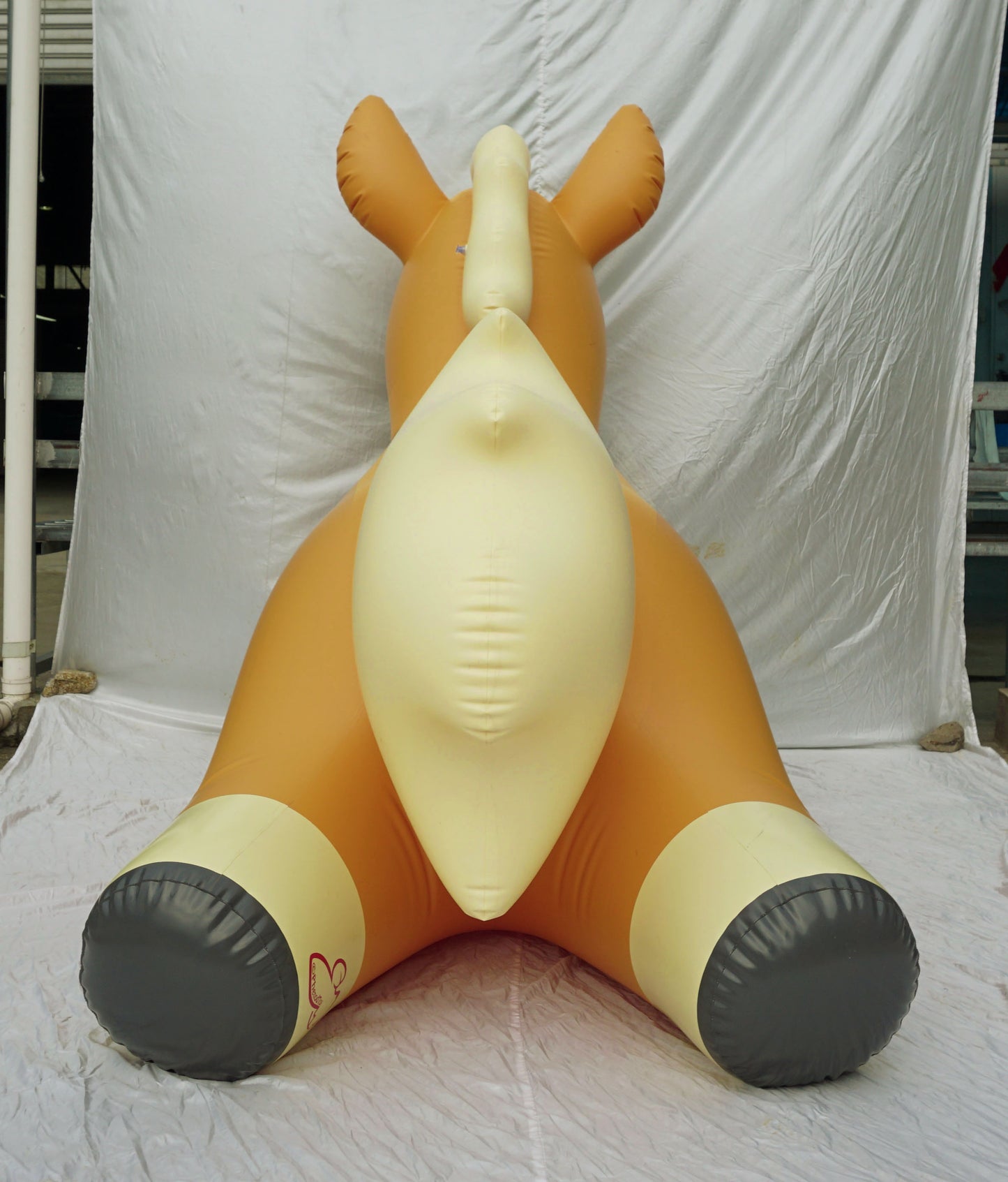 Honey Poof Unicorn - 8ft
